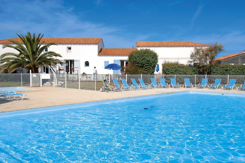 Residence Odalys Le Village Des Amareyeurs Le Château-dʼOléron エクステリア 写真