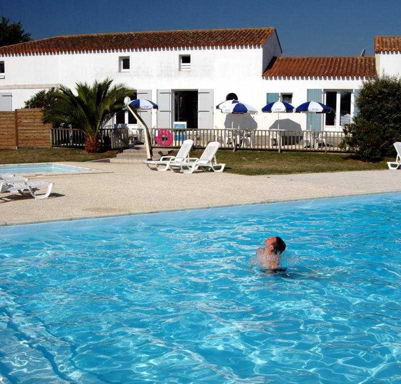 Residence Odalys Le Village Des Amareyeurs Le Château-dʼOléron エクステリア 写真