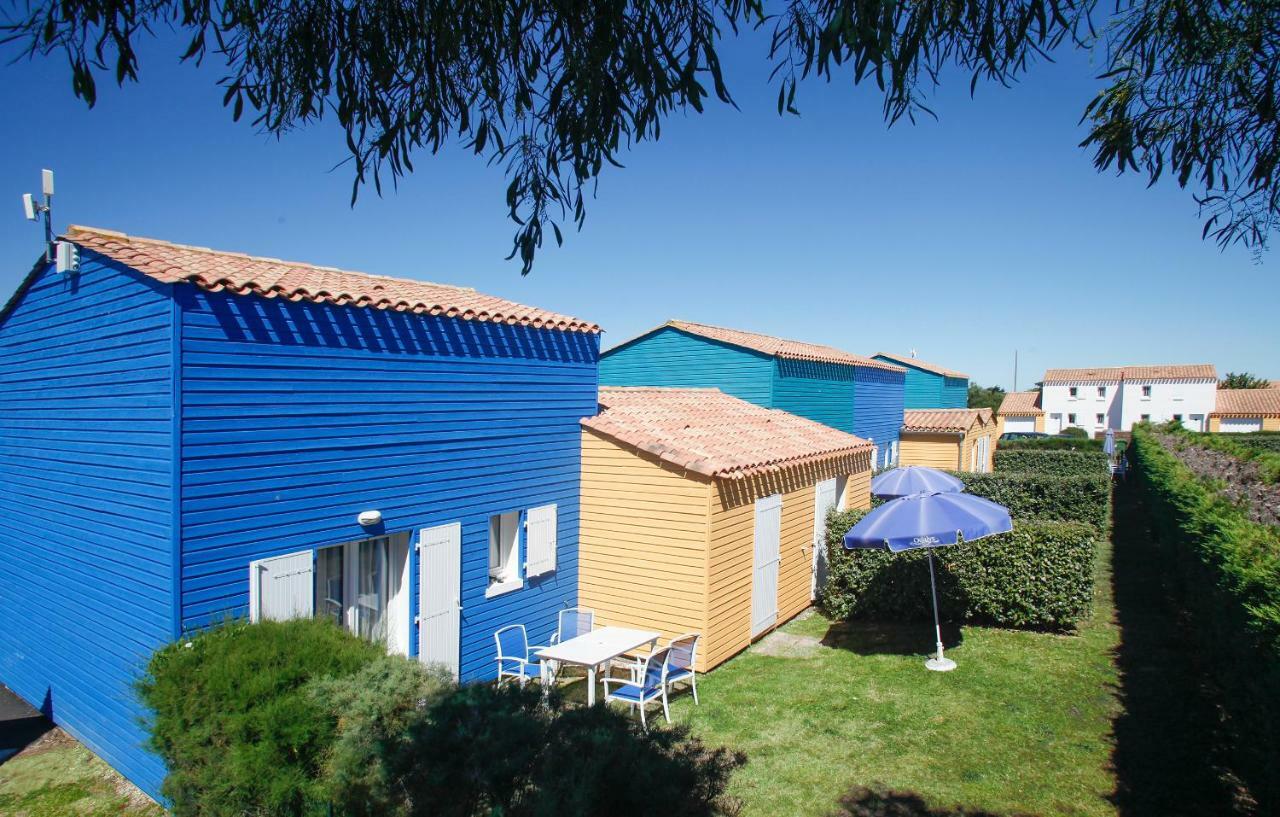 Residence Odalys Le Village Des Amareyeurs Le Château-dʼOléron エクステリア 写真